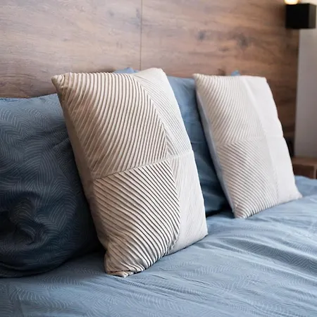 Host2u Highland Hideaway Апартамент