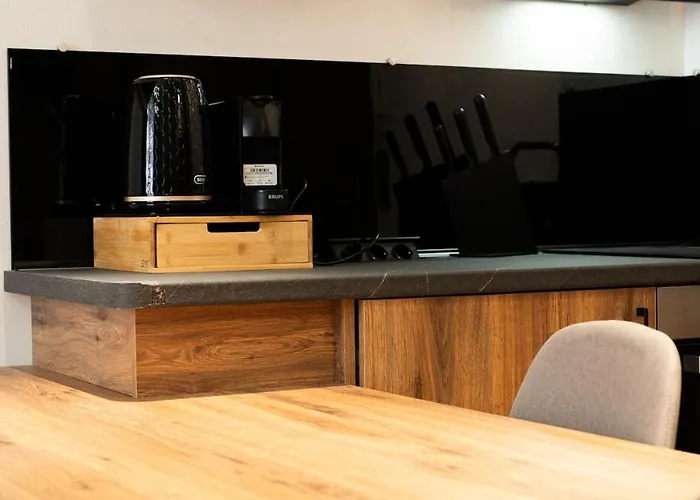 Apartment Host2u Highland Hideaway