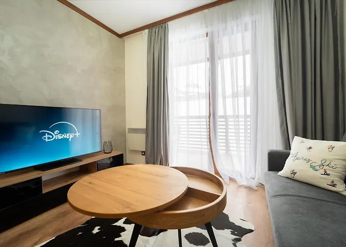 Apartment Host2u Highland Hideaway *